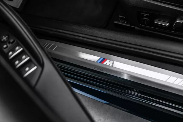 BMW Řada 8 d xDrive Cabrio M-Sport Indivi - foto 19