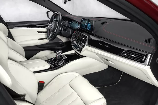BMW M5 First Edition 1/400 - foto 13