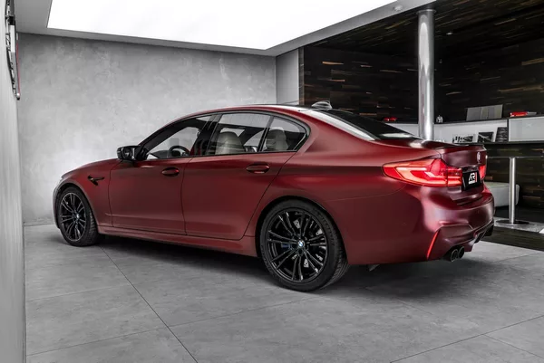 BMW M5 First Edition 1/400 - foto 7