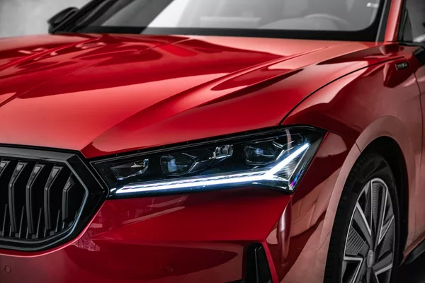 Škoda Superb Sportline 2,0TDI DSG Masáže - foto 9