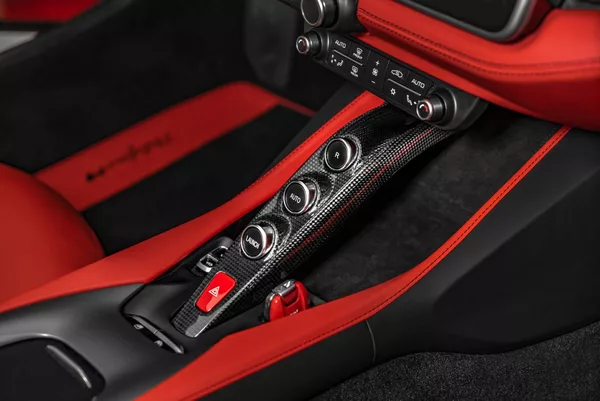 Ferrari Portofino M, ventilace, Magneride, kamer - foto 26