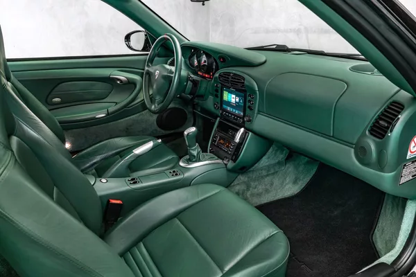 Porsche 911 996 Carrera - foto 11