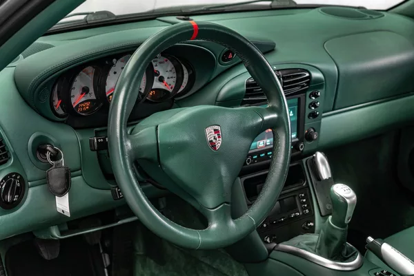 Porsche 911 996 Carrera - foto 12