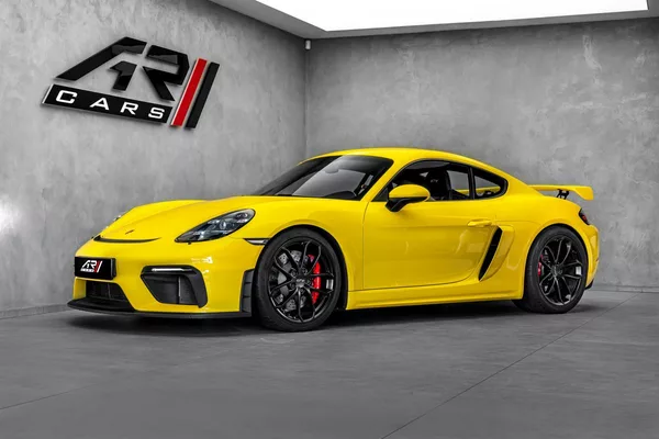 Porsche Cayman GT4 Sport Chrono Carbon Záruka