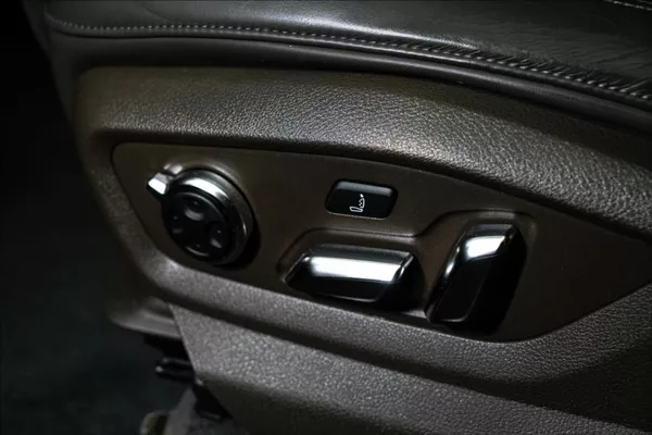Audi SQ7 OV,Ko 4,0TDI Q, Matrix, Masáže - foto 19