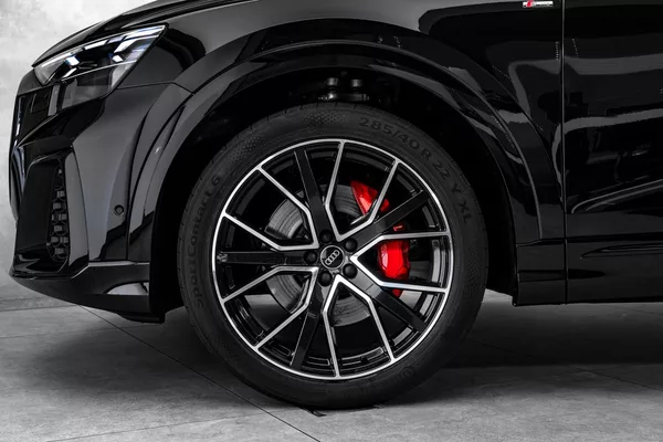 Audi Q8 50TDI FL S-line Laser B&O - foto 2