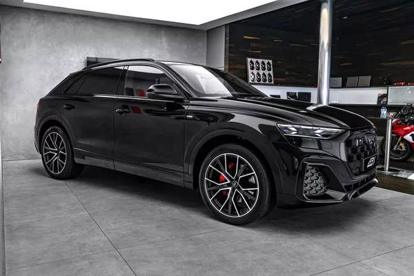 Audi Q8 50TDI FL S-line Laser B&O - foto 4