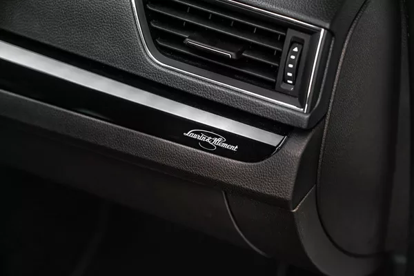 Škoda Superb Combi 2,0TSI L&K 4x4 DSG - foto 23