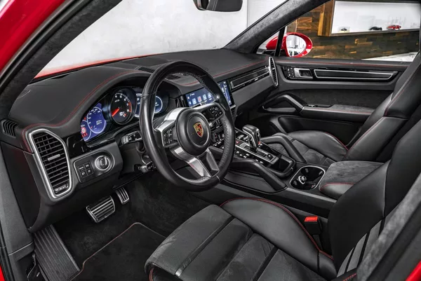 Porsche Cayenne GTS Sport Chrono PASM Pano - foto 12