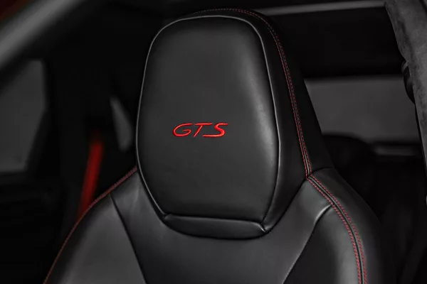 Porsche Cayenne GTS Sport Chrono PASM Pano - foto 21
