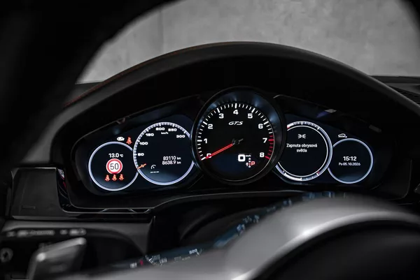 Porsche Cayenne GTS Sport Chrono PASM Pano - foto 25