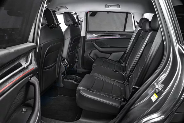 Škoda Kodiaq 2,0TDI DSG 4x4 Excl Sel Masáže - foto 15
