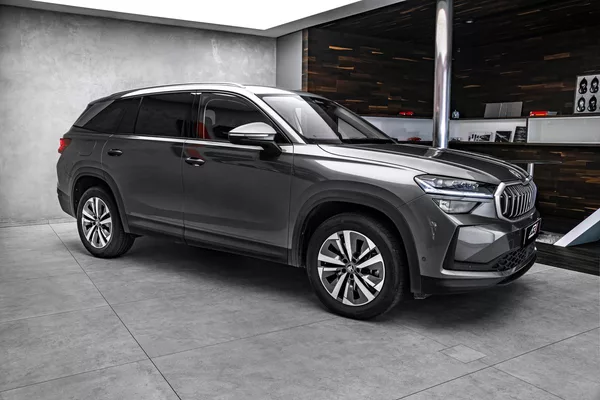 Škoda Kodiaq 2,0TDI DSG 4x4 Excl Sel Masáže - foto 4