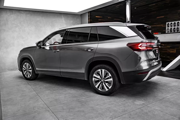 Škoda Kodiaq 2,0TDI DSG 4x4 Excl Sel Masáže - foto 7