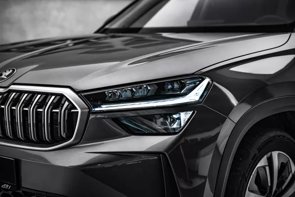 Škoda Kodiaq 2,0TDI DSG 4x4 Excl Sel Masáže - foto 9