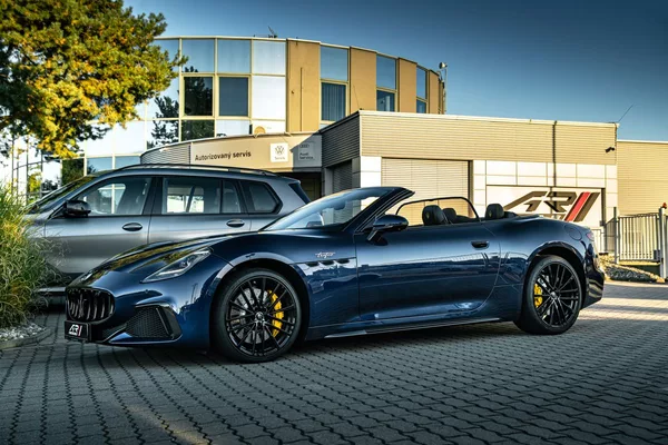Maserati GranCabrio Trofeo - foto 32