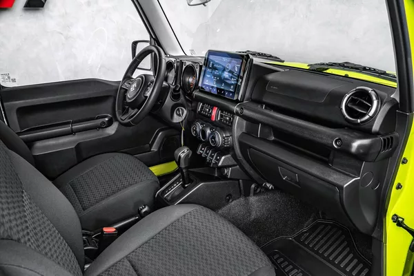 Suzuki Jimny 1,5 ALL GRIP - foto 12