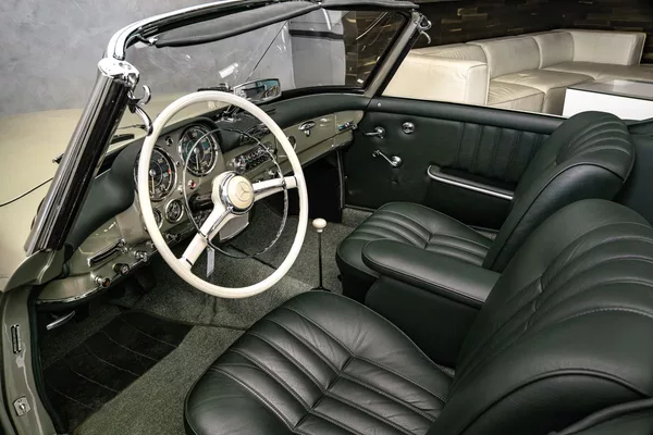 Mercedes-Benz TOP stav! - foto 14