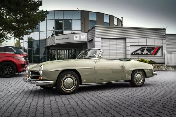 Mercedes-Benz TOP stav! - foto 22