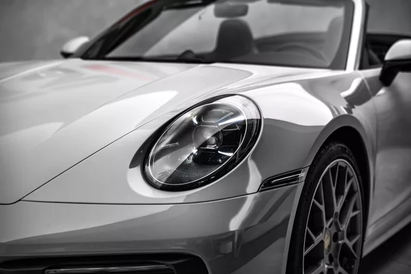 Porsche Sport Chrono, výfuky, ventilac - foto 11