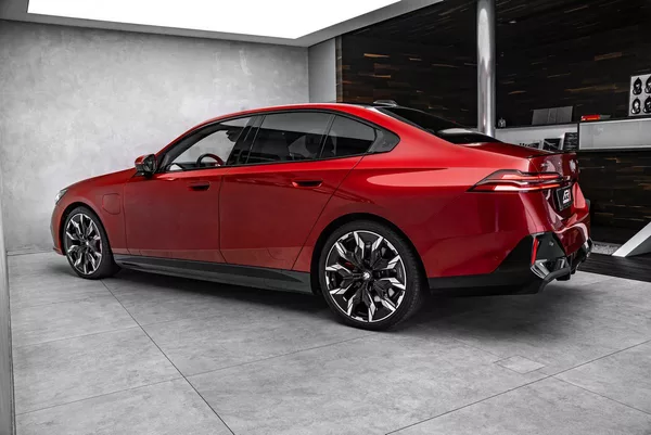 BMW Řada 5 550 e xDrive - foto 7
