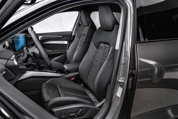 Audi A6 Allroad 50TDI Matrix Nezávislé 360 - foto 14