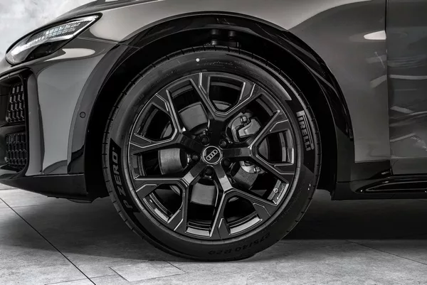 Audi A6 Allroad 50TDI Matrix Nezávislé 360 - foto 2