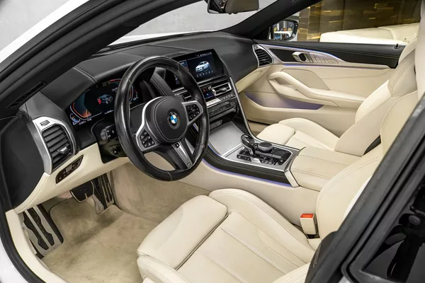 BMW Řada 8 840d x Drive M sport - foto 12