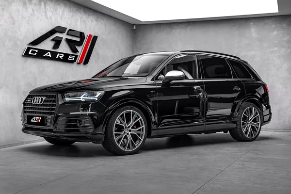 Audi SQ7 4,0TDI 7míst HuD BOSE