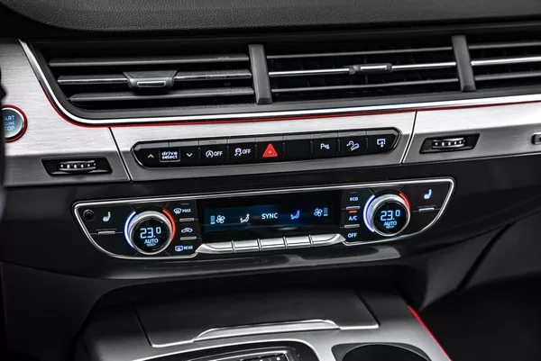 Audi SQ7 4,0TDI 7míst HuD BOSE - foto 17