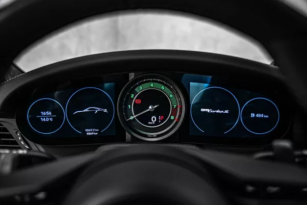 Porsche 911 TURBO 50 YEARS Keramiky Pano - foto 28