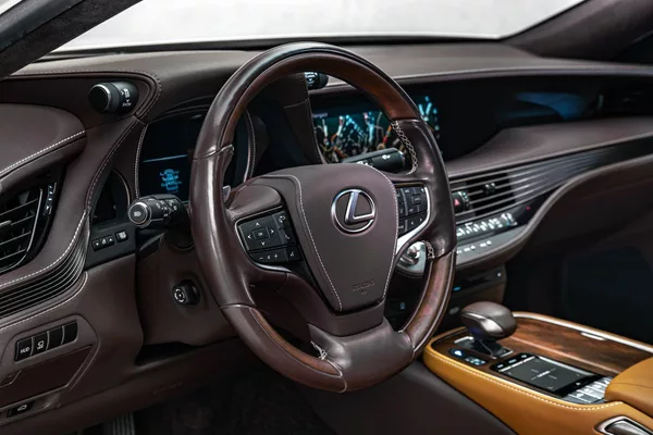 Lexus LS 500 LUXURY H AWD - foto 15
