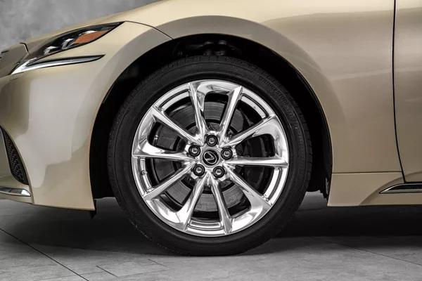 Lexus LS 500 LUXURY H AWD - foto 2