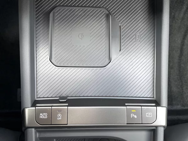 Kia Seltos HEV 4x4 6DCT X-LINE Comfort - foto 14
