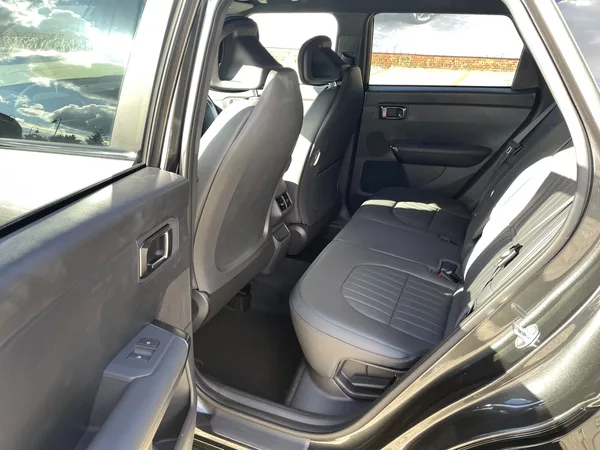 Kia Seltos HEV 4x4 6DCT X-LINE Comfort - foto 15