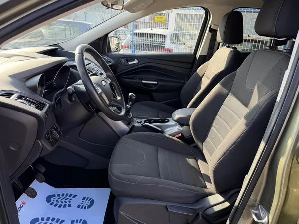 Ford Kuga 1,5 EcoBoost / 110kW - foto 11