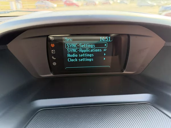 Ford Kuga 1,5 EcoBoost / 110kW - foto 23