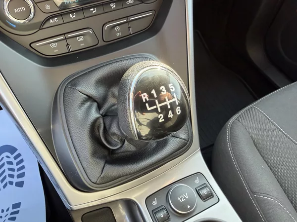 Ford Kuga 1,5 EcoBoost / 110kW - foto 26