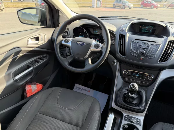 Ford Kuga 1,5 EcoBoost / 110kW - foto 30