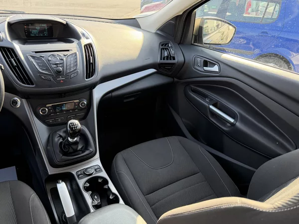 Ford Kuga 1,5 EcoBoost / 110kW - foto 31