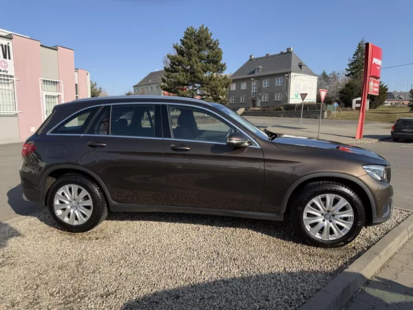 Mercedes-Benz GLC 220d 125kW 4Matic - foto 8