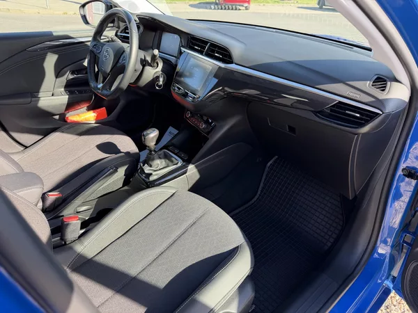 Opel Corsa 1,2T/74kW - Elegance - foto 51