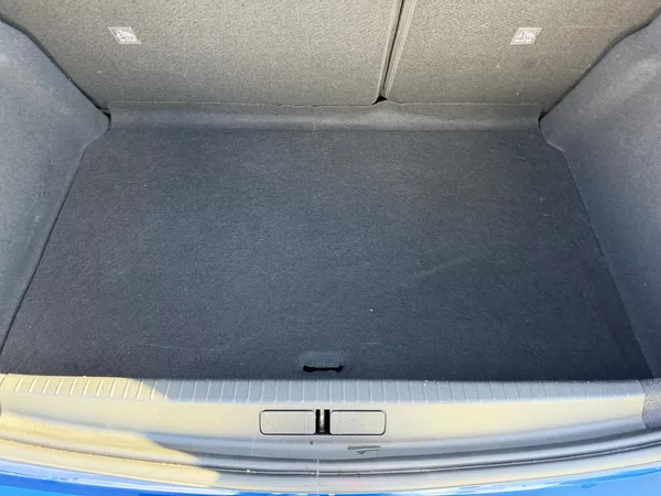 Opel Corsa 1,2T/74kW - Elegance - foto 54
