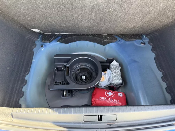 Opel Corsa 1,2T/74kW - Elegance - foto 55