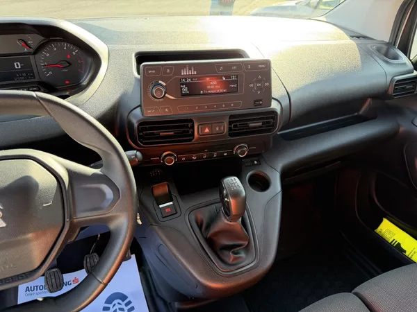 Peugeot Partner 1,5 BlueHDi/75kW L1 - foto 25