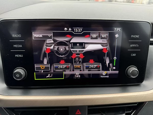 Škoda Kamiq 1,0 TSi/81kW DSG - Style Plus - foto 35