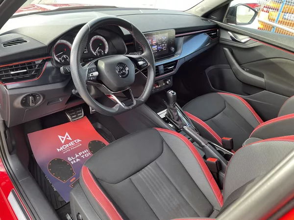Škoda Kamiq 1,5 TSi/110kW DSG- Monte Carlo - foto 14