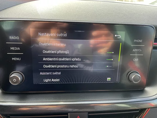 Škoda Kamiq 1,5 TSi/110kW DSG- Monte Carlo - foto 26
