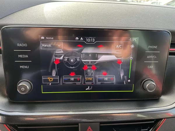 Škoda Kamiq 1,5 TSi/110kW DSG- Monte Carlo - foto 35