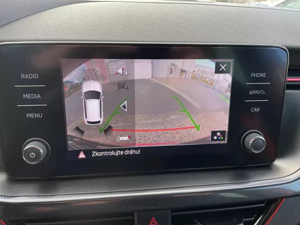 Škoda Kamiq 1,5 TSi/110kW DSG- Monte Carlo - foto 38